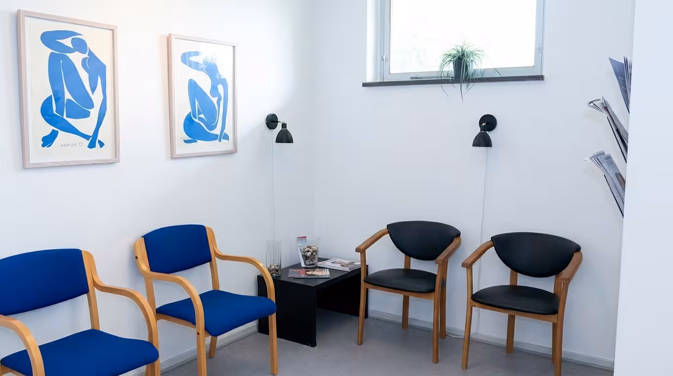 Det moderne og imødekommende venteværelse til patienter i Værløse Bymidte